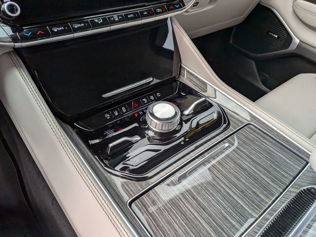 Used 2022 Gray Jeep Series III image 22