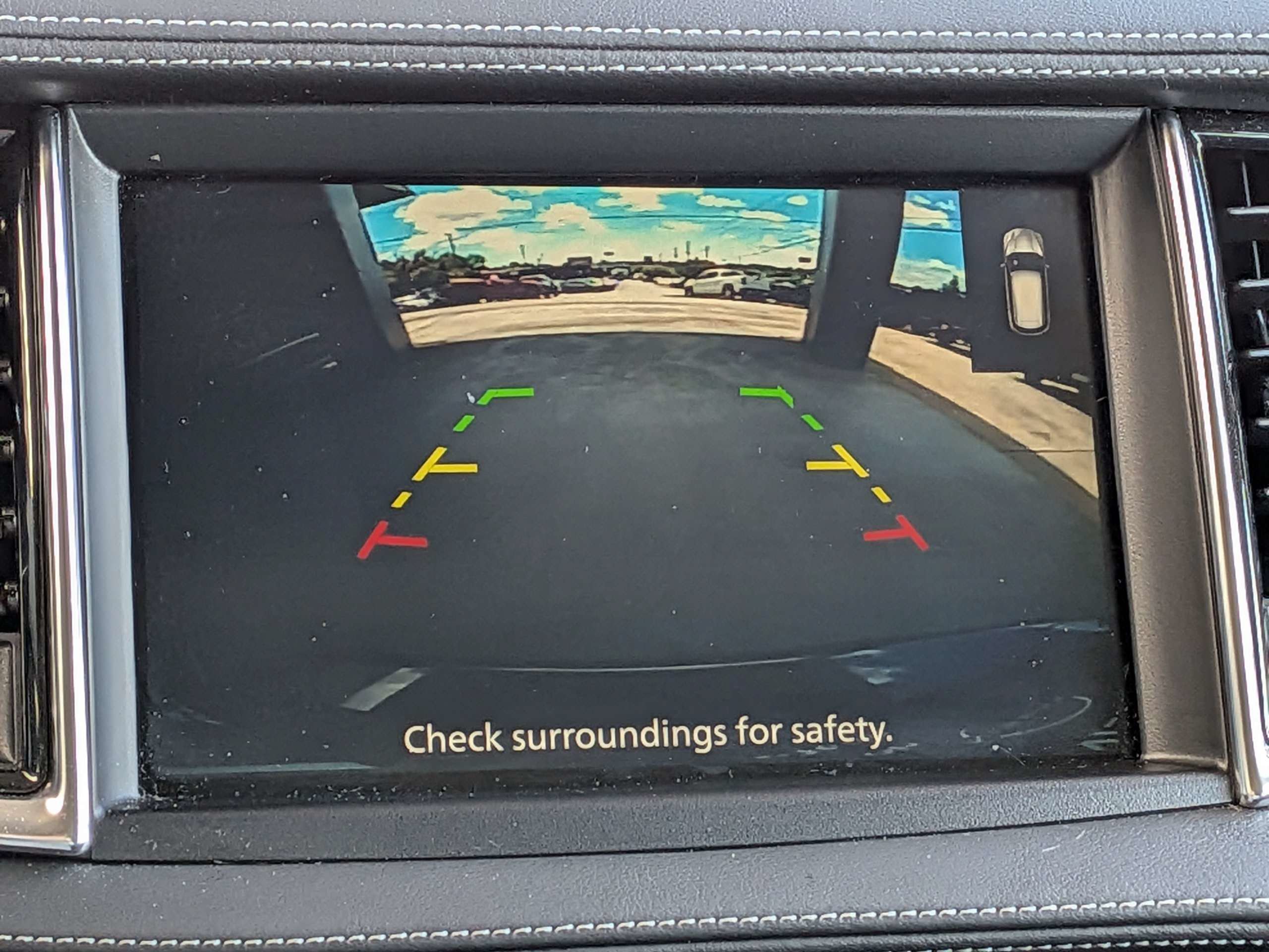 Used 2023 Gray INFINITI LUXE image 18