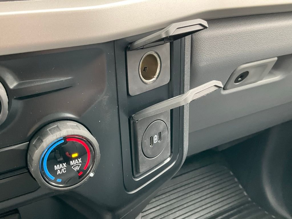 2024 Ford F-350 Super Duty Chassis Cab XL - Photo 14