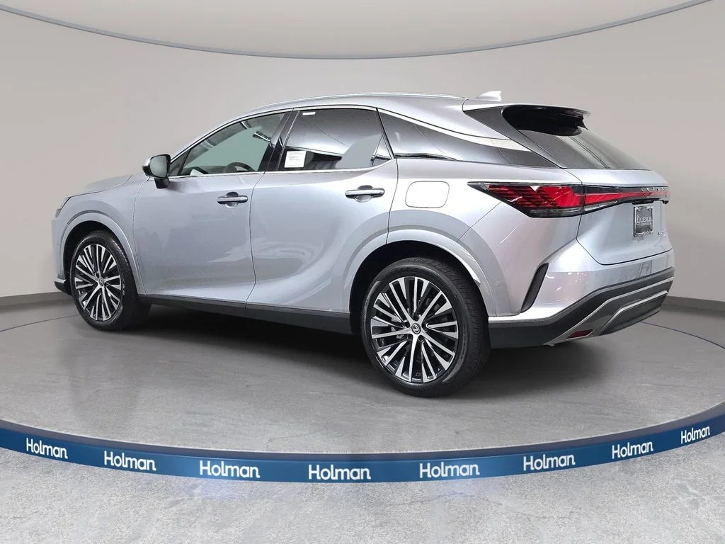 New 2026 Iridium Lexus PREMIUM PLUS image 7