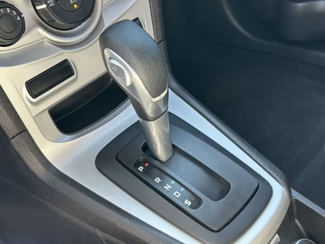 Used 2016 Red Ford SE image 27