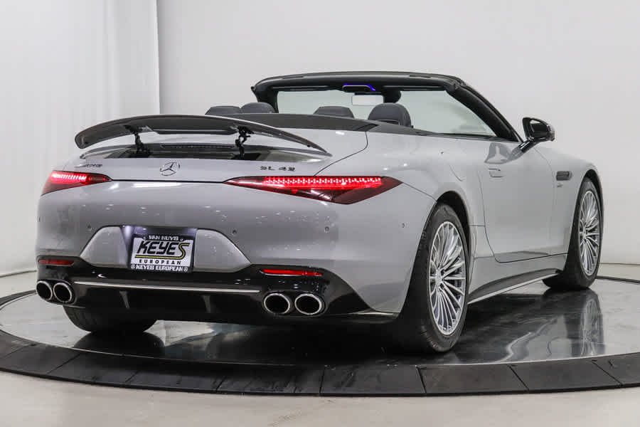 Certified Used 2023 MANUFAKTUR Alpine Grey Mercedes-Benz AMG® SL 43 image 12