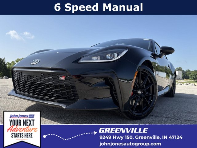 2025 TOYOTA GR86 PREMIUM MANUAL