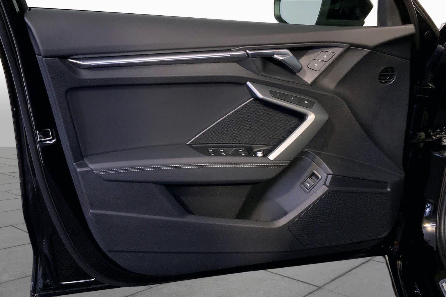 Used 2026 MYTHOS BLACK Audi Premium Plus image 22