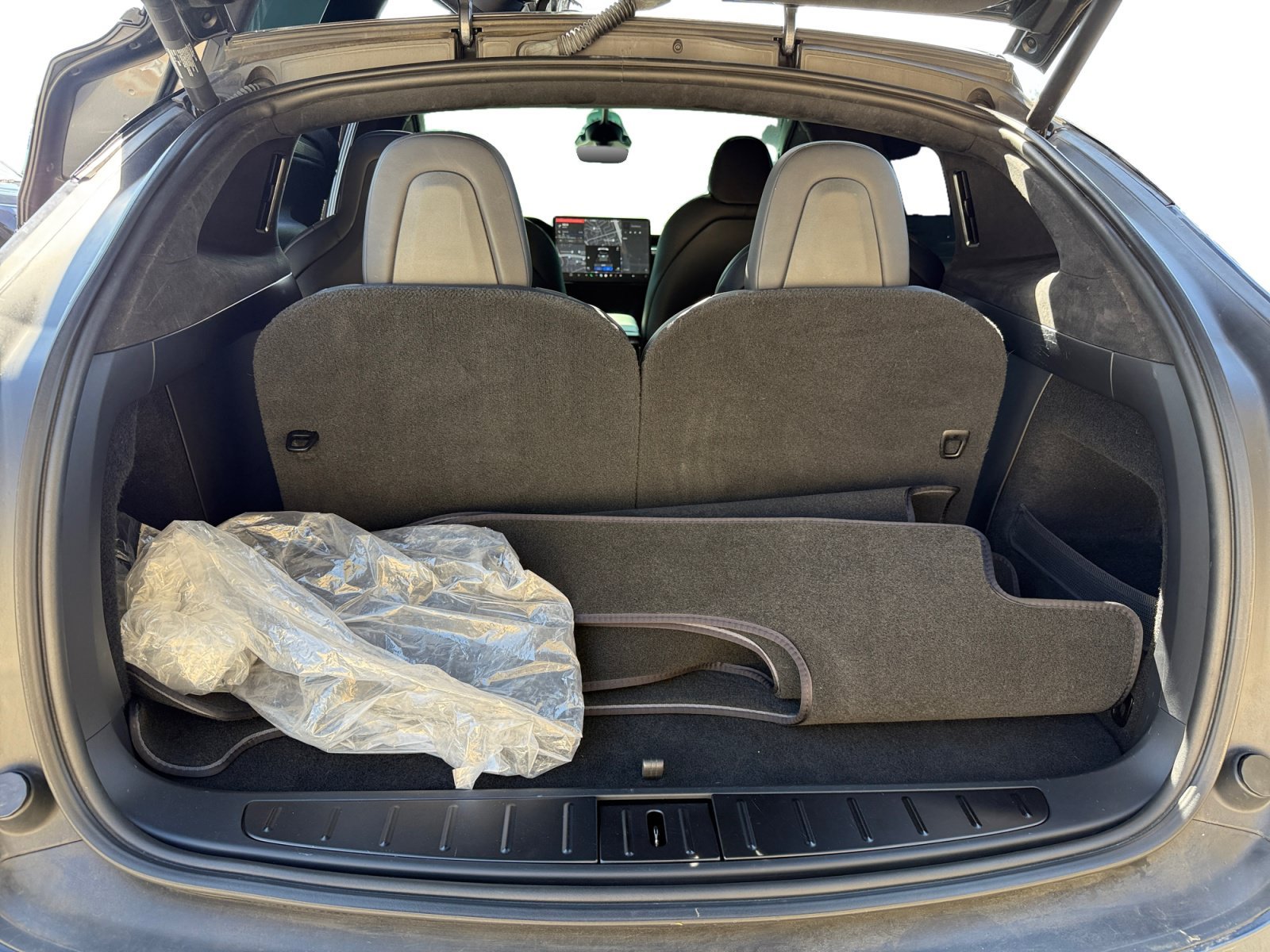 Used 2022 Gray Tesla Base image 17