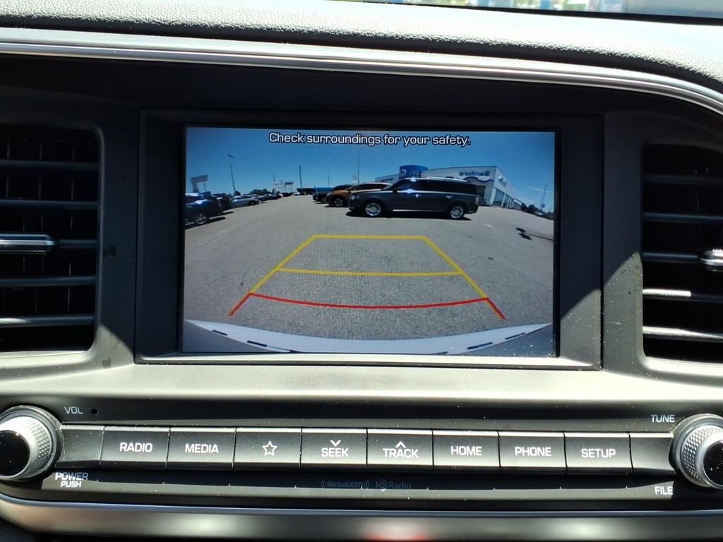 Used 2020 Quartz White Pearl Hyundai SEL image 9