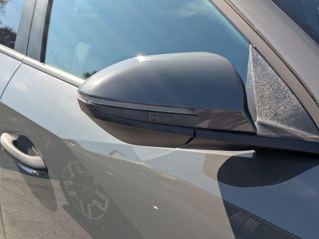 New 2026 Gray Hyundai SEL FWD image 8