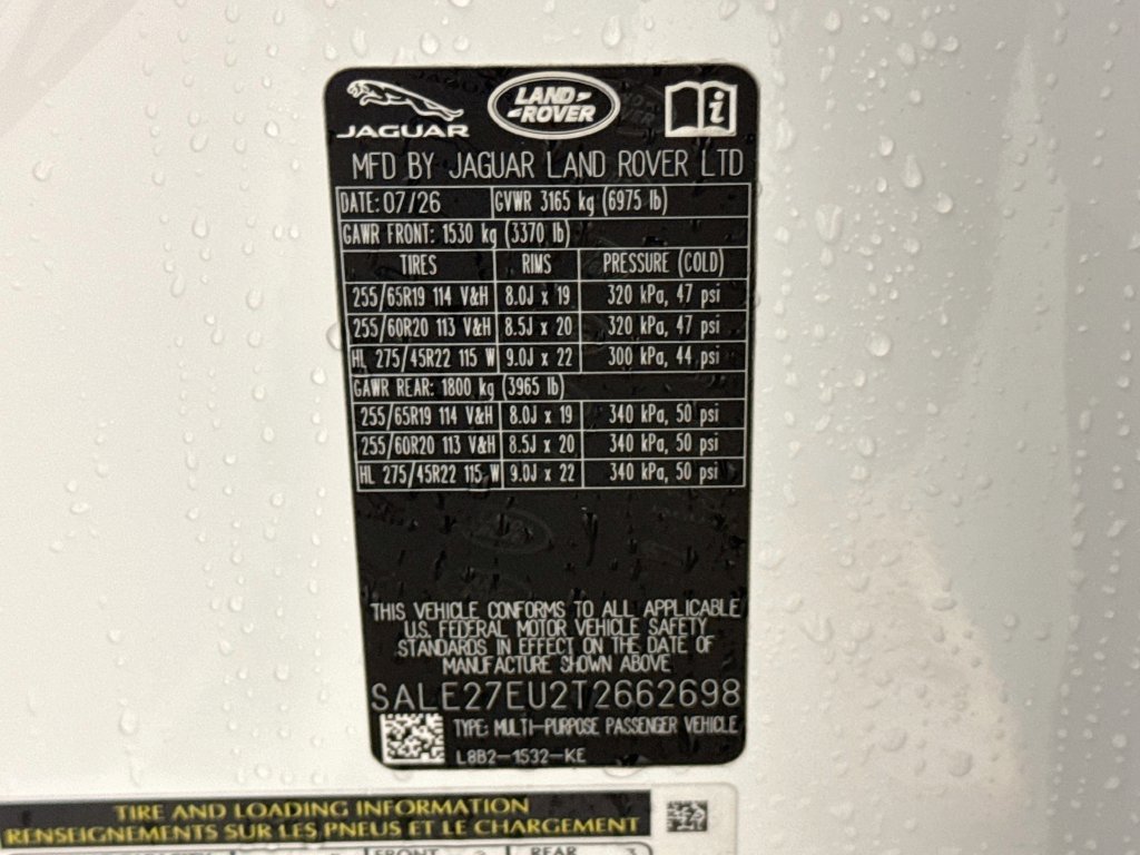 New 2026 Fuji White Land Rover X-Dynamic SE image 33
