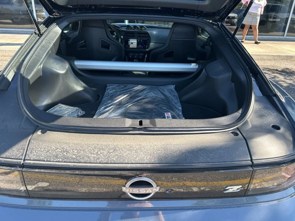 Used 2024 Gray Nissan NISMO image 9