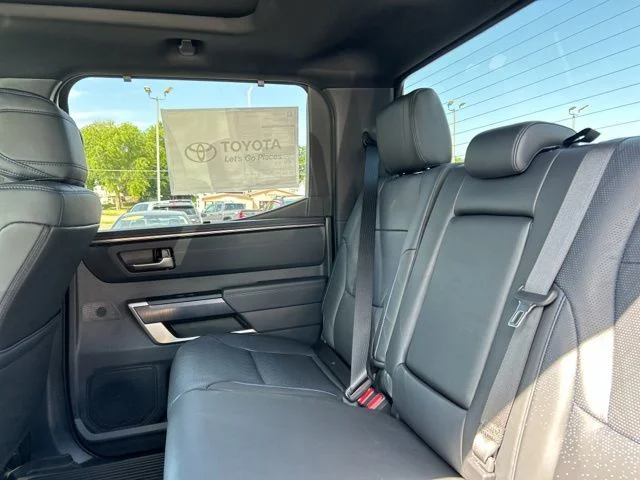 New 2026 Wind Chill Pearl <sup>1</sup> Toyota Tundra Platinum image 16