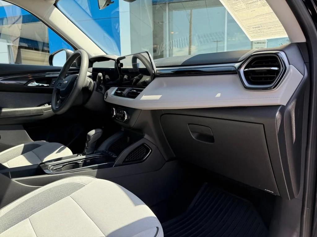 Used 2026 Mosaic Black Metallic Chevrolet LS image 17