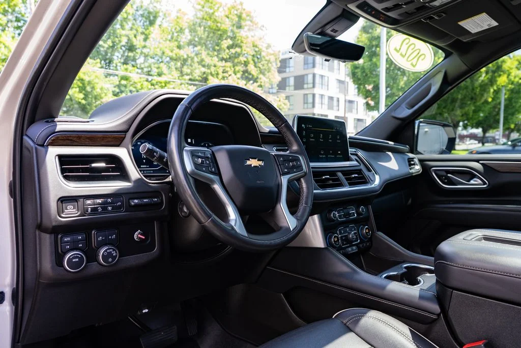 Used 2022 Beige Chevrolet Premier image 24