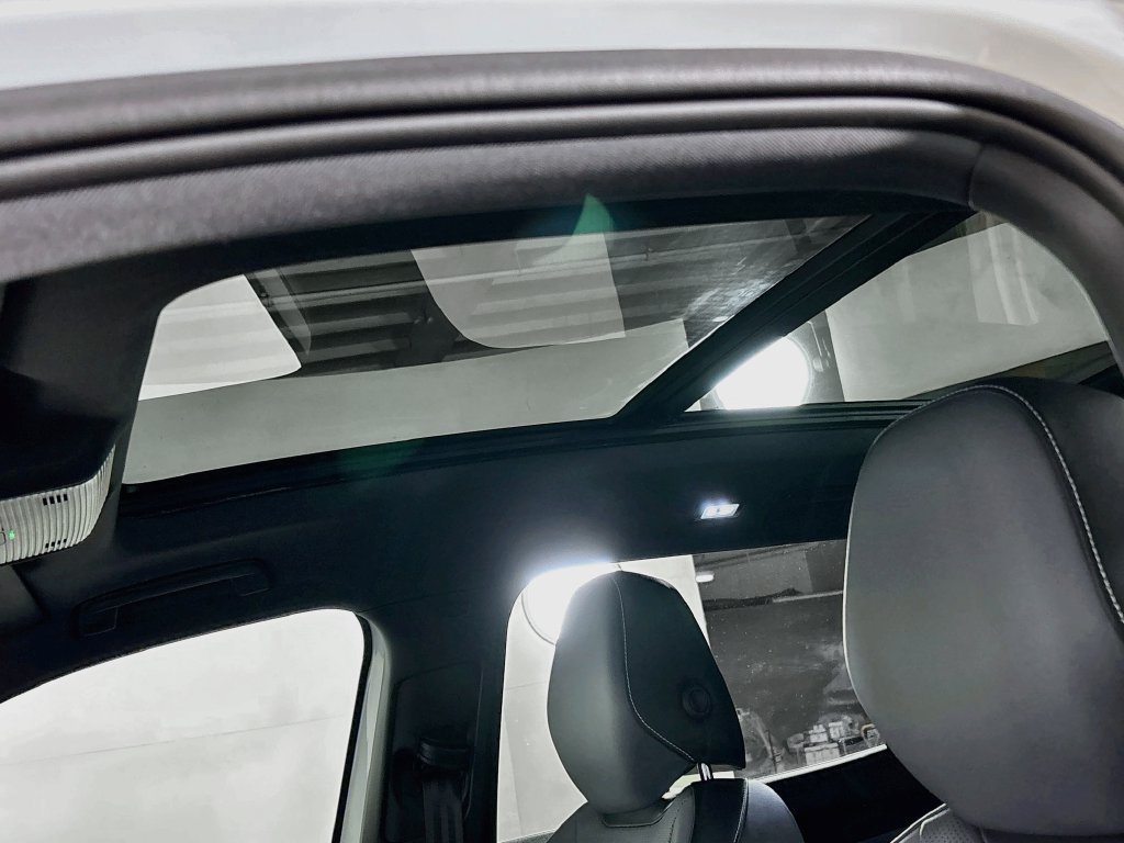New 2026  Volkswagen SE R-Line Black image 18