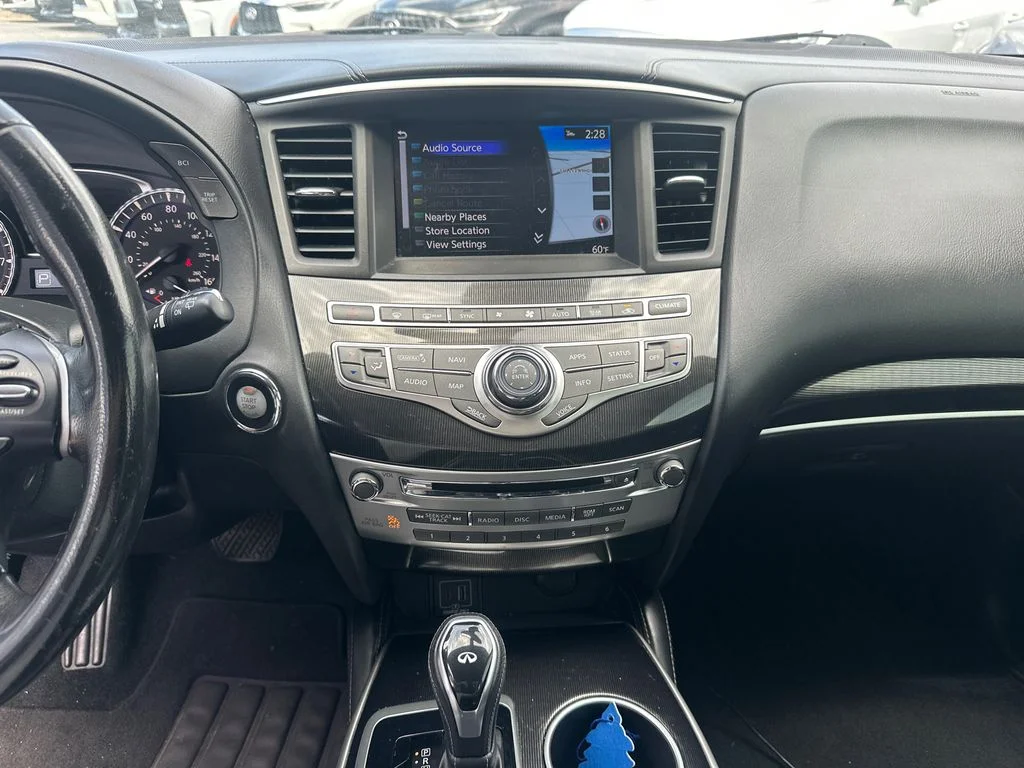 Used 2020 Gray INFINITI LUXE image 24