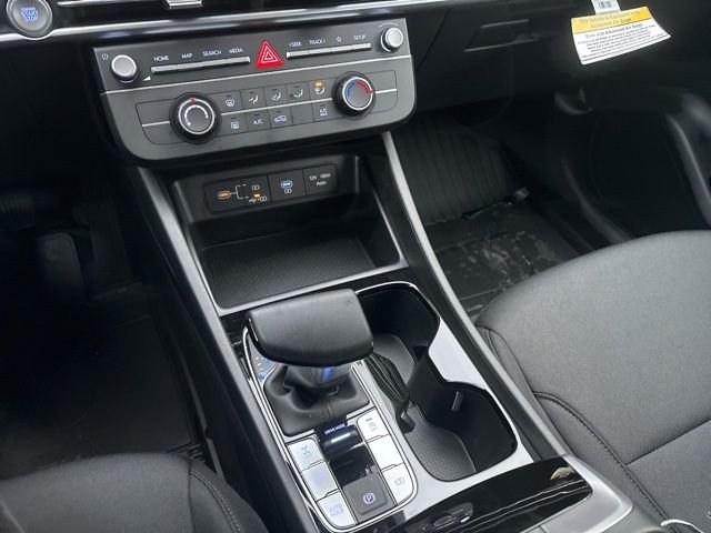 New 2026 Phantom Black Hyundai SE image 26