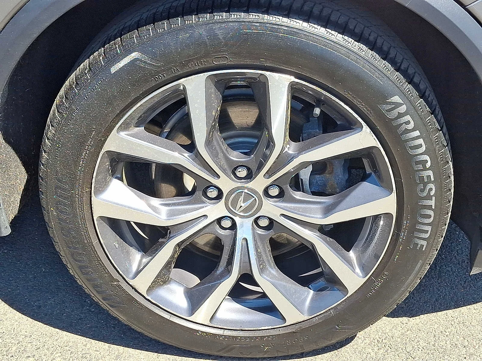 Certified Used 2023 Liquid Carbon Metallic Acura SH-AWD TECH image 9