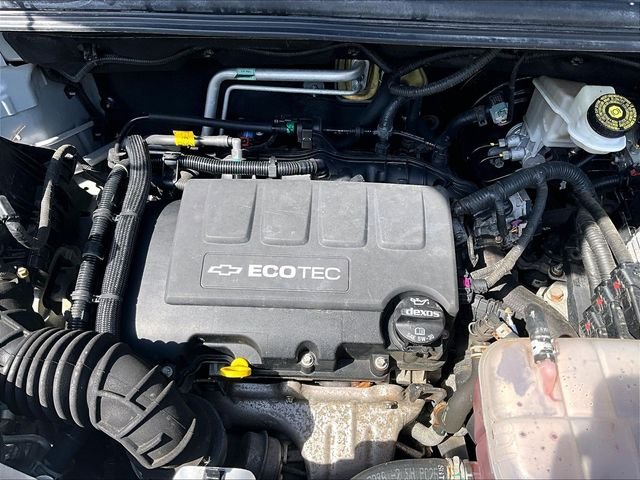 Used 2016 Silver Chevrolet LS image 32
