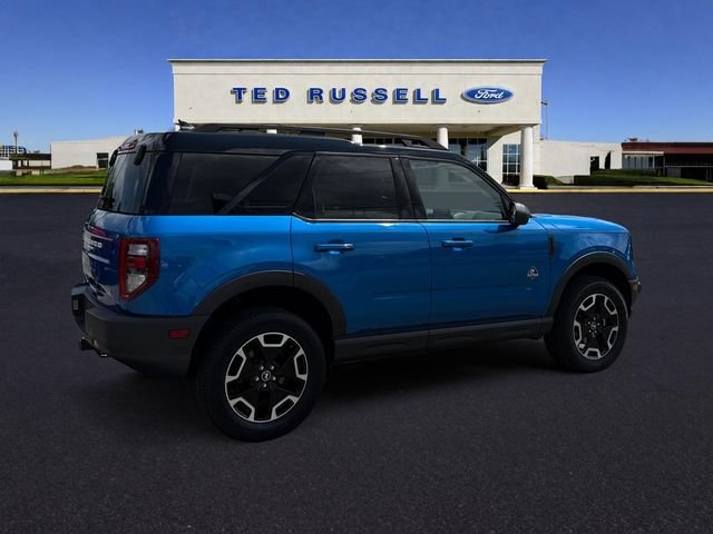 Certified Used 2022 Blue Metallic Ford Outer Banks image 6