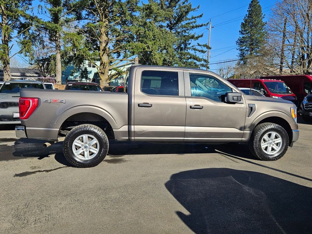 Certified Used 2022 Stone Gray Metallic Ford XL image 8