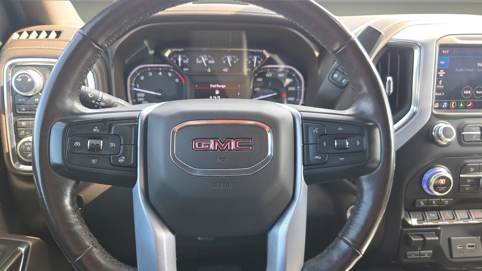 Used 2019 Red GMC SLT image 12