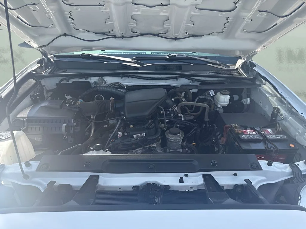 Used 2019 White Toyota SR image 24