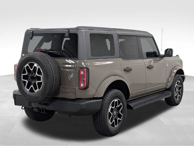 New 2026 Marsh Gray Ford Outer Banks image 51
