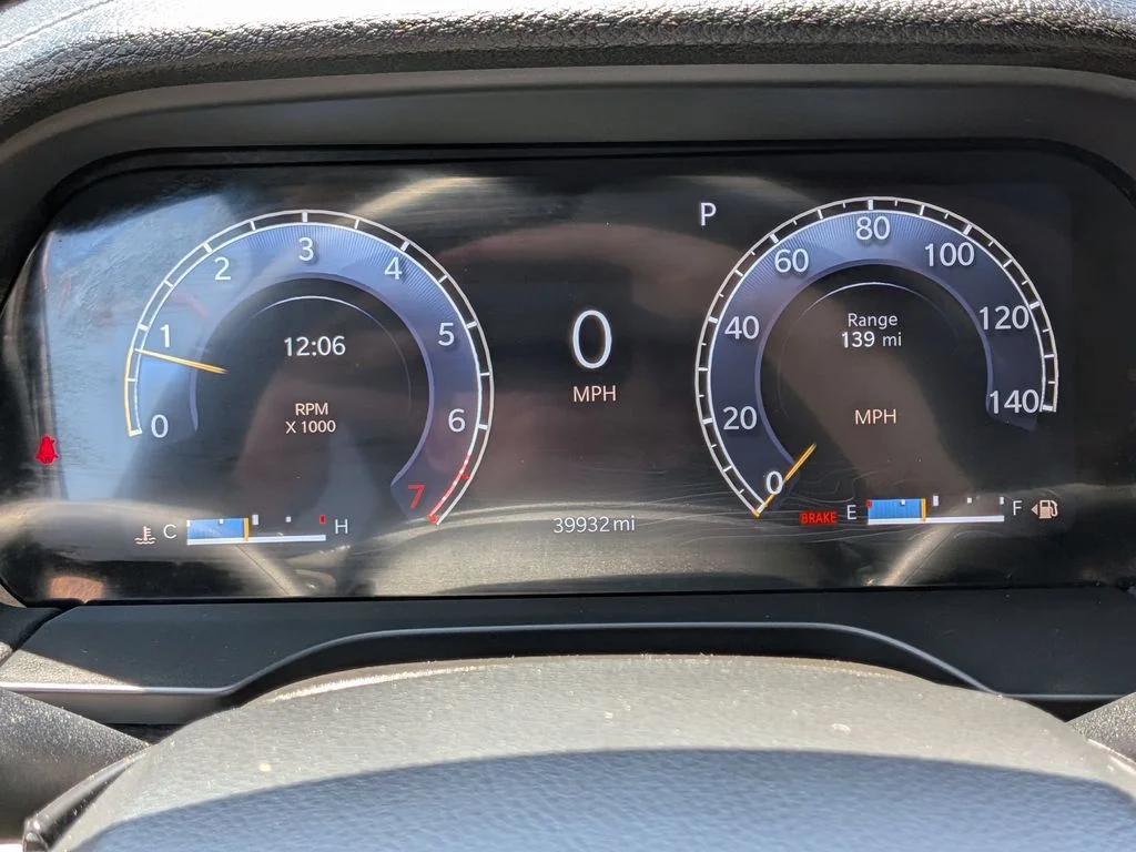 Used 2023 Black Jeep Limited image 17