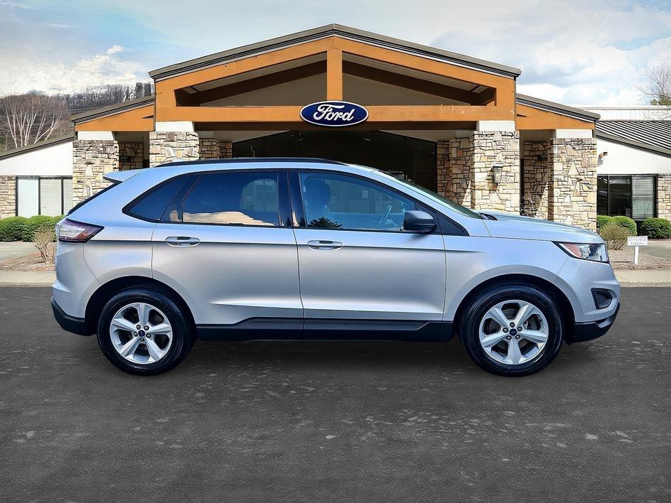 Used 2016 Ingot Silver Ford SE image 18