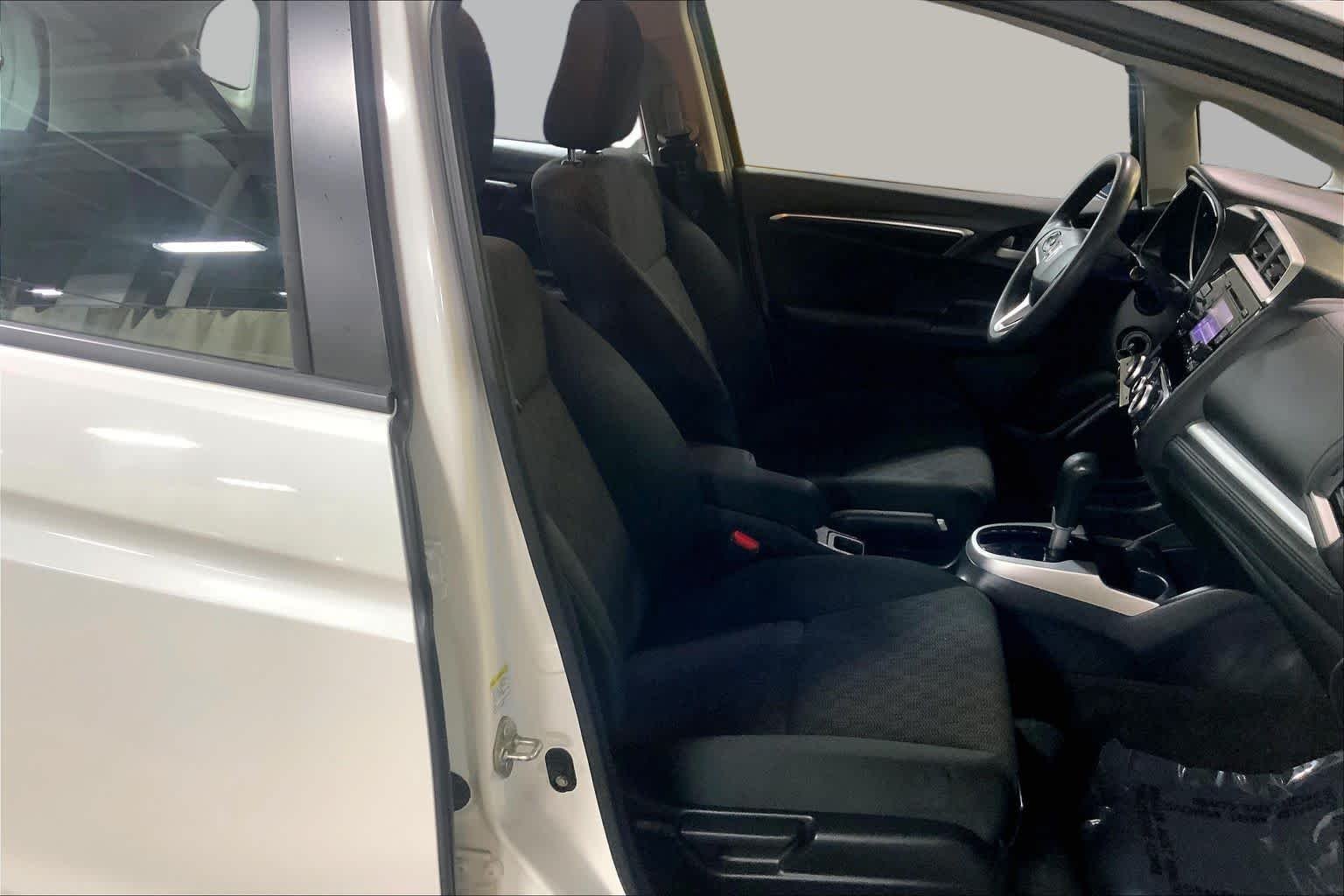 Used 2015 White Orchid Pearl Honda LX image 9