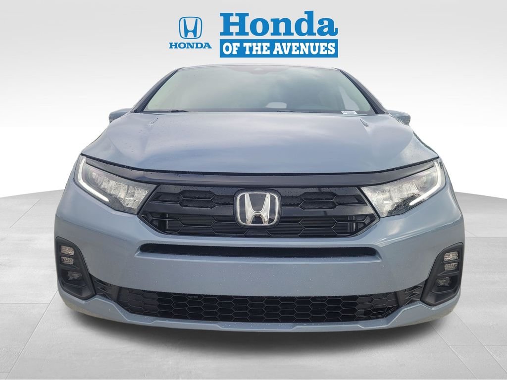 New 2026 Sonic Gray Pearl Honda Touring image 2