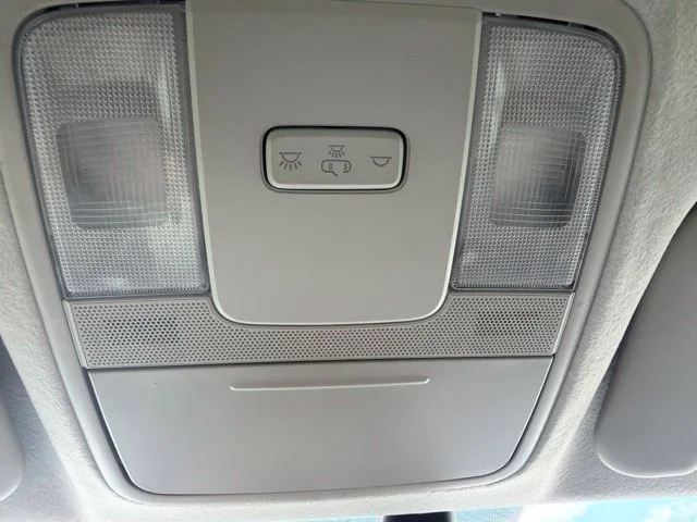 Used 2022 Gray Kia LXS image 19