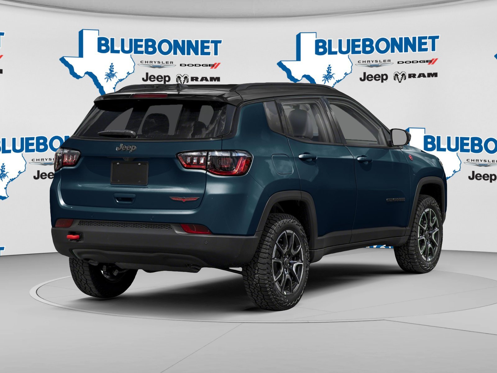 New 2026 Fathom Blue Pearl-Coat Exterior Paint Jeep Trailhawk image 4