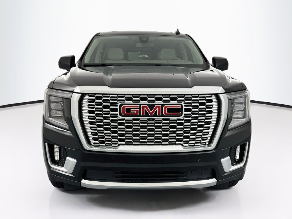 Used 2022 Black GMC Denali image 2