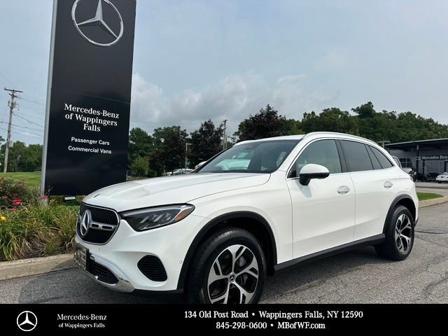 2025 Mercedes-Benz GLC