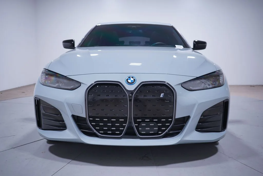 Used 2023 Gray Metallic BMW eDrive40 image 4
