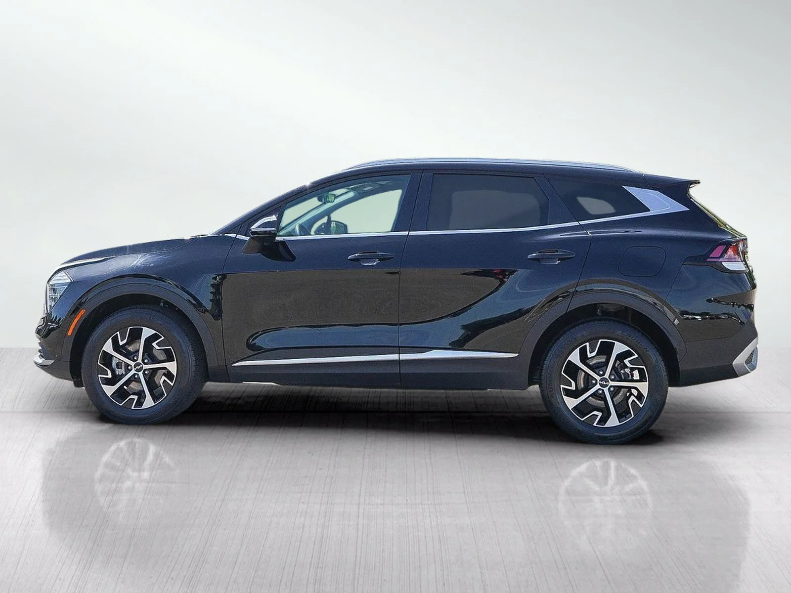 Used 2024 Kia Sportage EX with VIN 5XYK3CDF9RG179307 for sale in Wayzata, Minnesota
