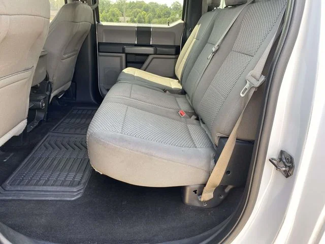 Used 2015 White Ford XLT image 10