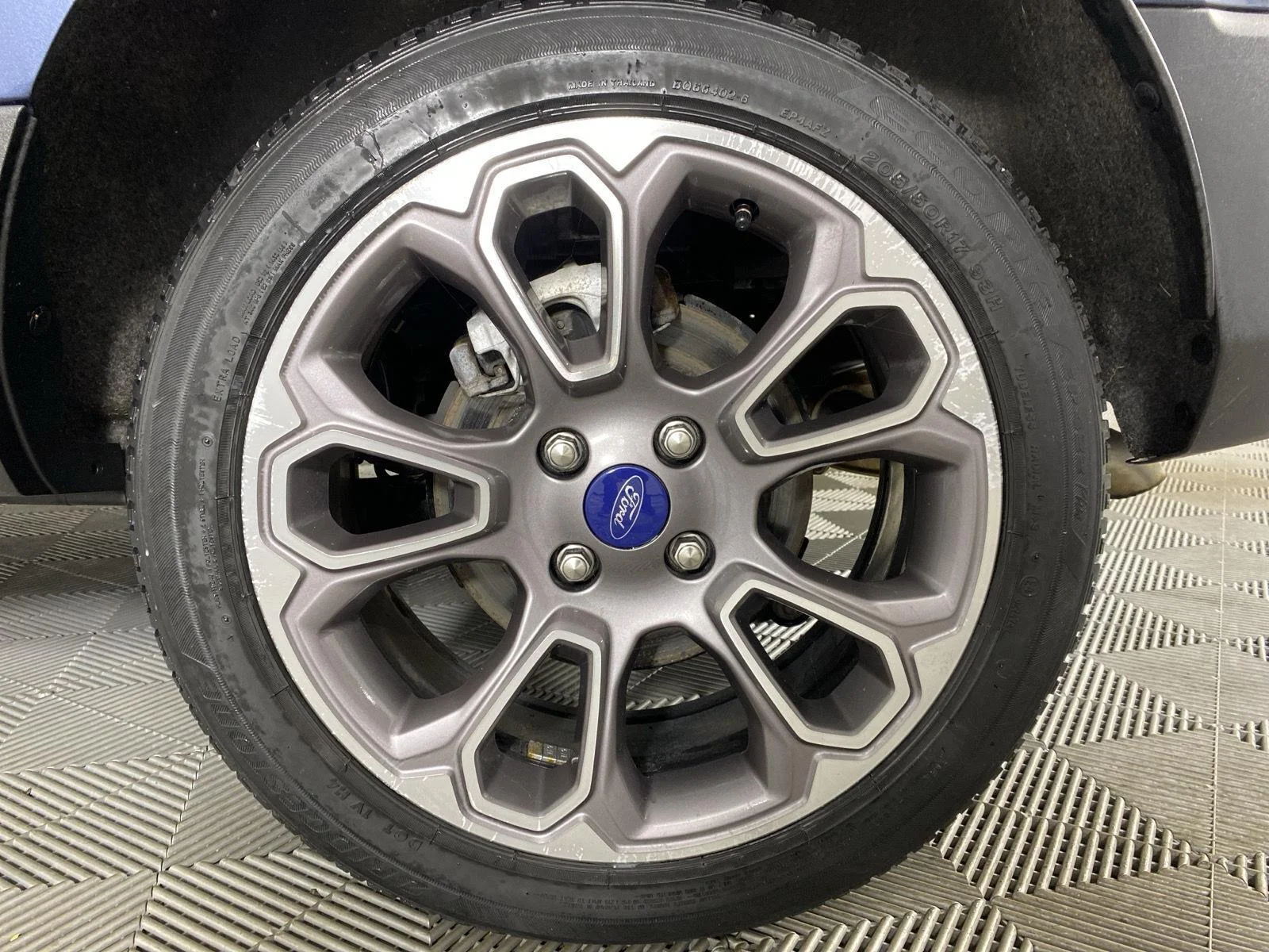 Used 2022 Blue Ford Titanium image 12