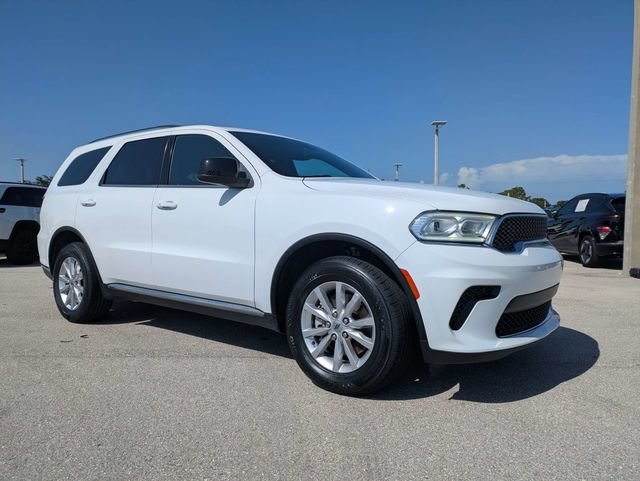 Used 2024 White Knuckle Clearcoat Dodge SXT image 2