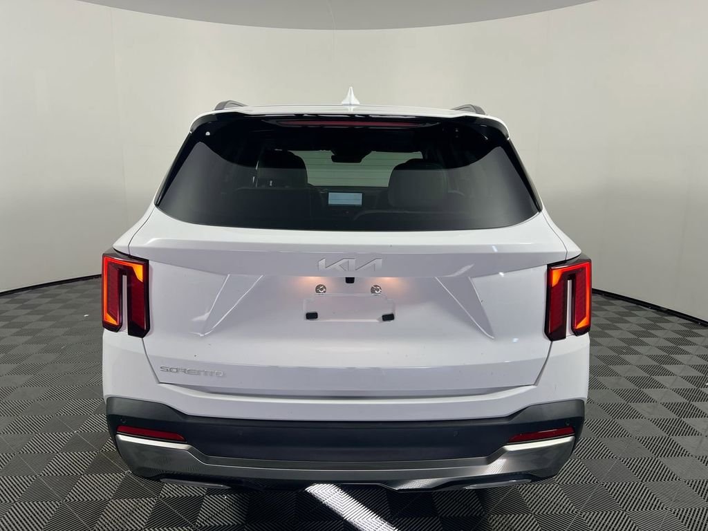 New 2026 Glacial White Pearl Kia SX image 4