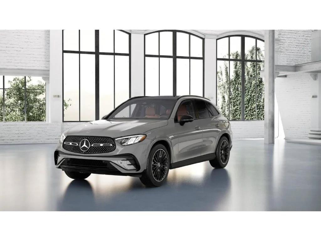 New 2027 White Mercedes-Benz GLC 300 image 40