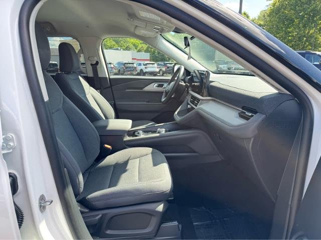 New 2026 Star White Metallic Tri-Coat Ford Active image 14
