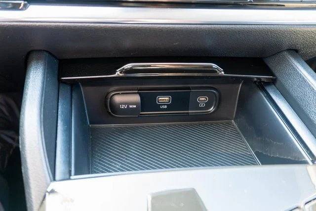Used 2023 White Kia LX image 28
