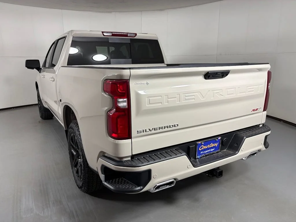 New 2026 White Sands Chevrolet RST image 7