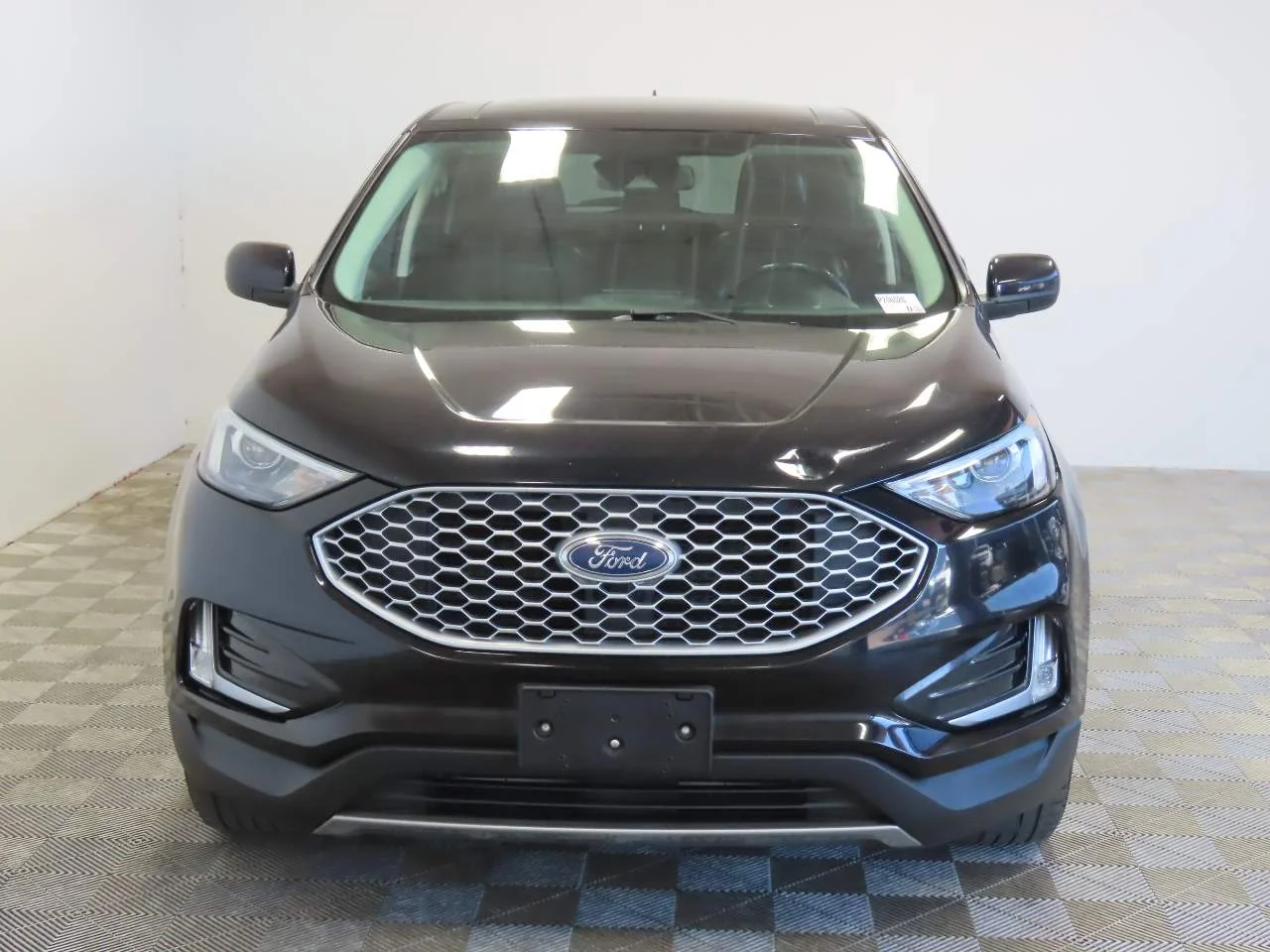 Used 2023 Agate Black Ford SEL image 2