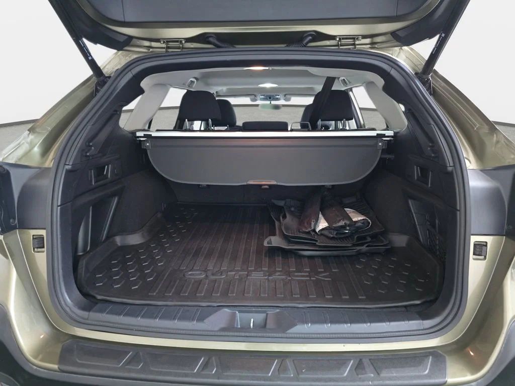 Used 2020 Brown Subaru Premium image 33