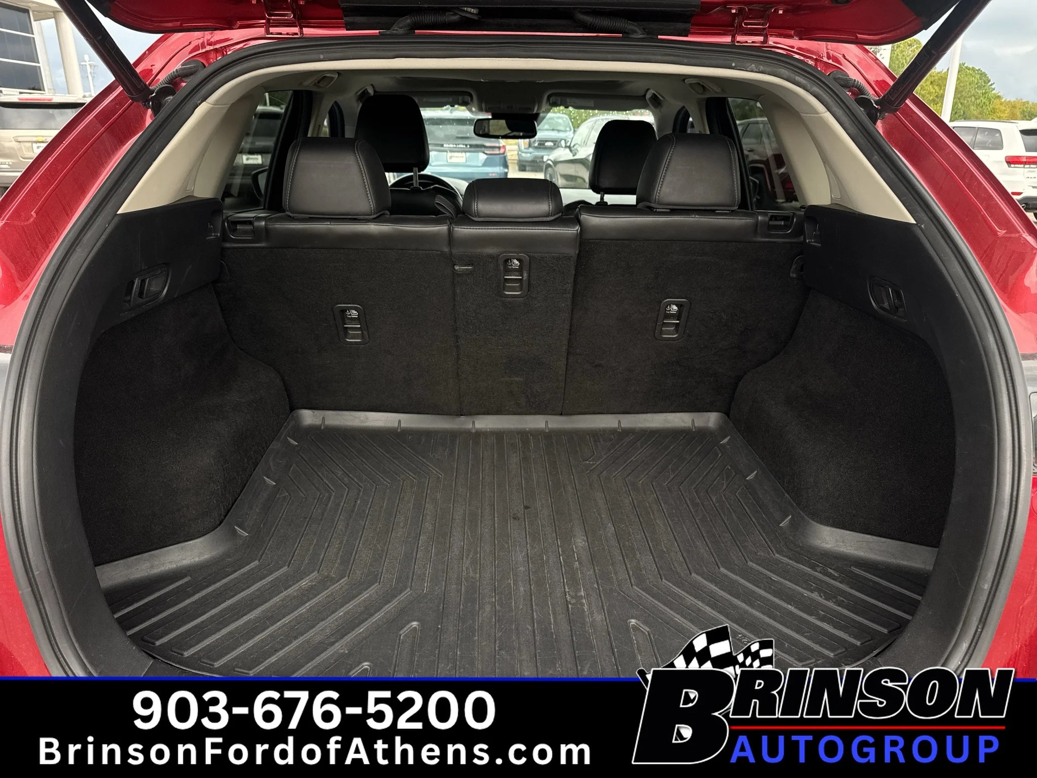 Used 2018 Soul Red Crystal Metallic Mazda Touring image 9