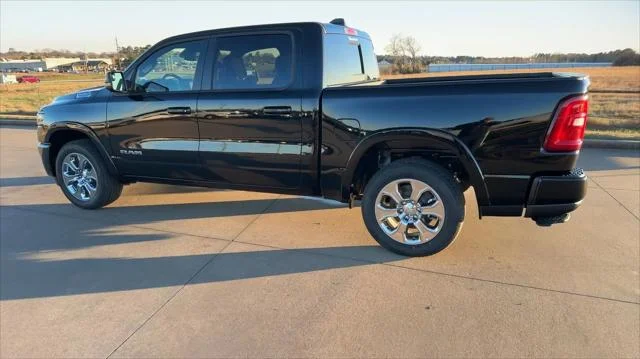 New 2025 Diamond Black Crystal Pearl-Coat Exterior Paint RAM Big Horn/Lone Star image 19
