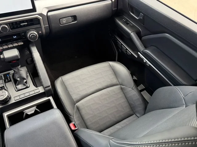 Used 2026  Toyota TRD Off-Road Premium image 27