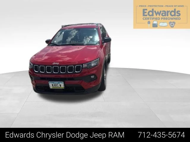 2023 Jeep Compass Latitude Lux 4X4's photo
